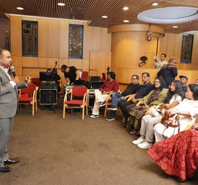 A special screening of the documentary “Hope Never Dies”, based on COVID-19 and directed by Shamim Al Amin was held in Jackson Heights, New York.