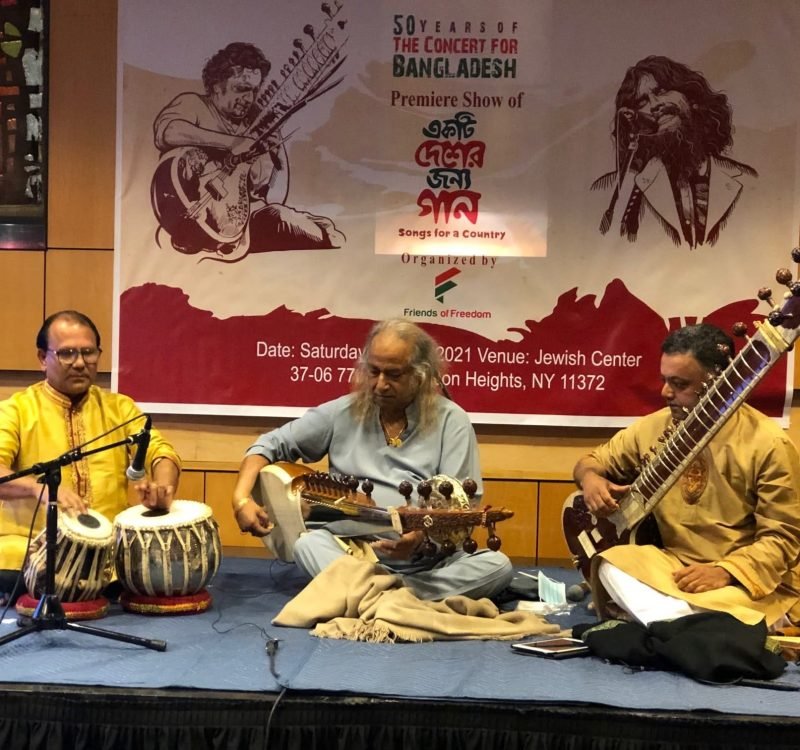After the screening, a live performance of tabla, sarod, and sitar captivated the audience.